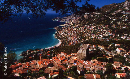 Roquebrune les toits